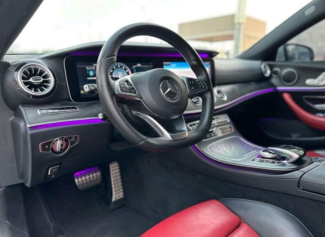 Mercedes Benz E-Class - Image 4