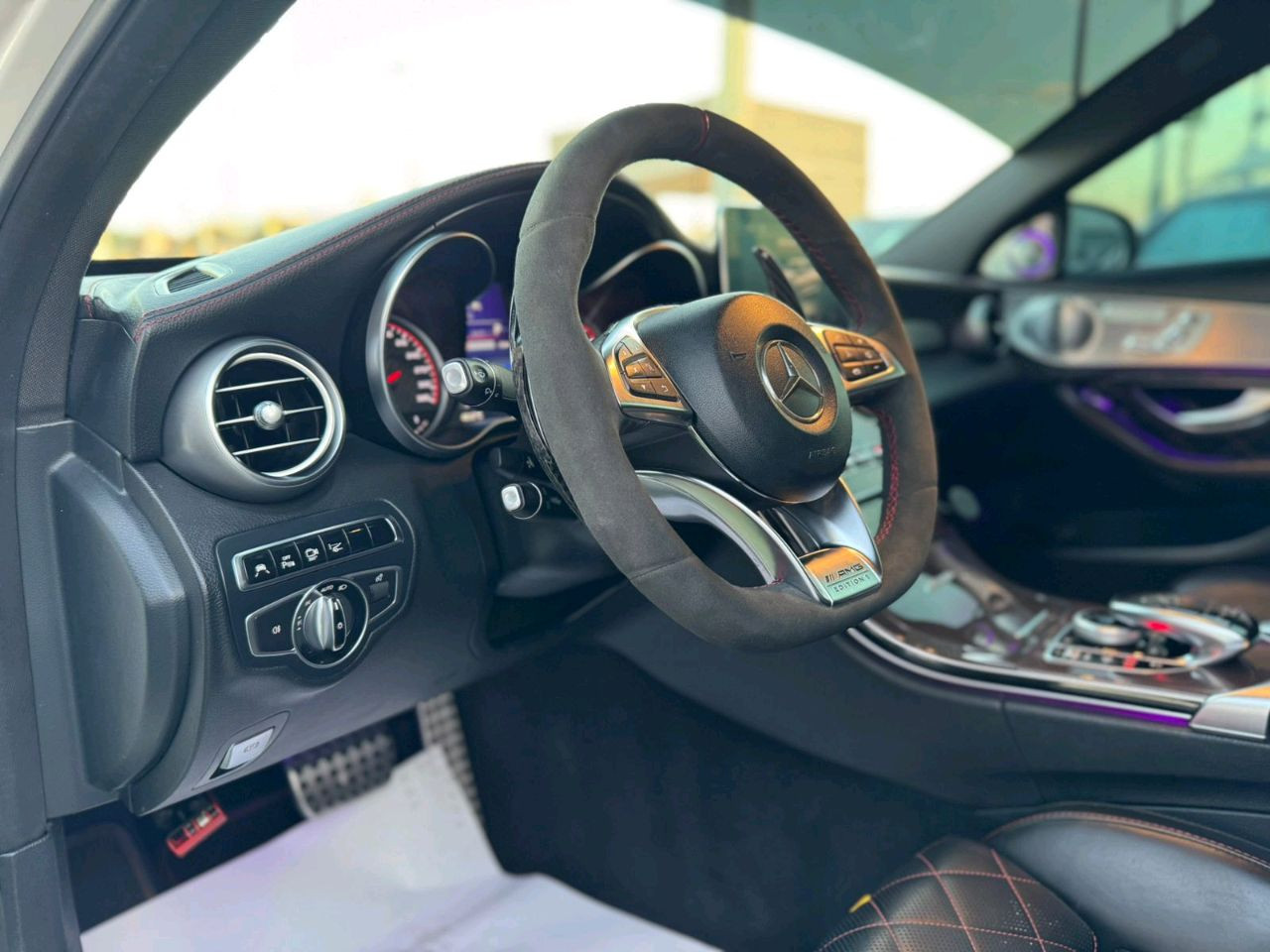 Mercedes Benz C-Class - Image 3