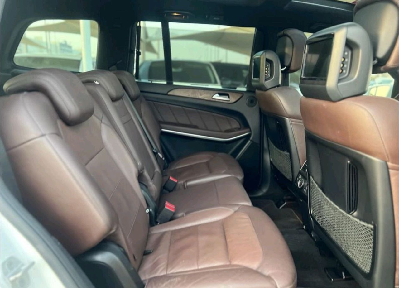 Mercedes Benz GL - Image 6