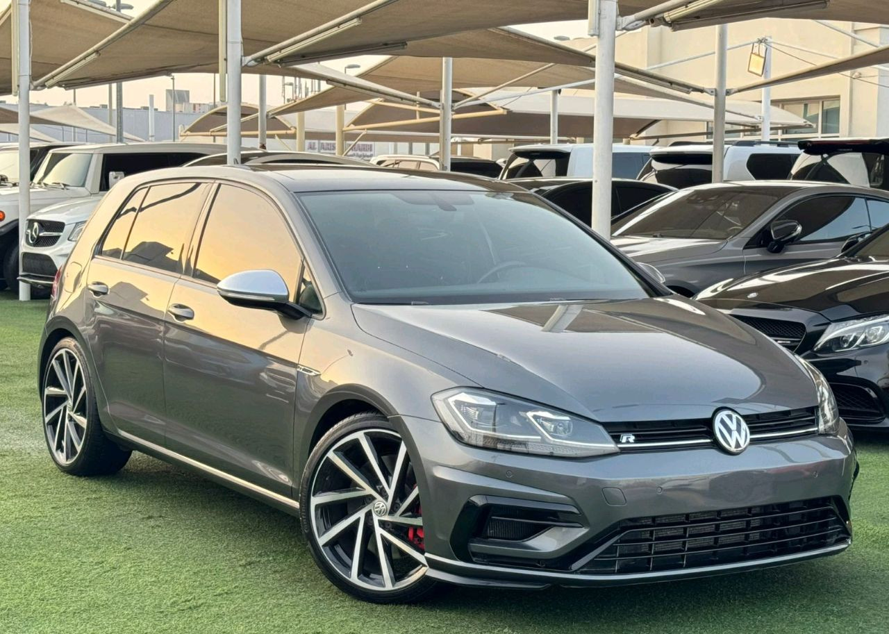 Volkswagen Golf R - Image 7