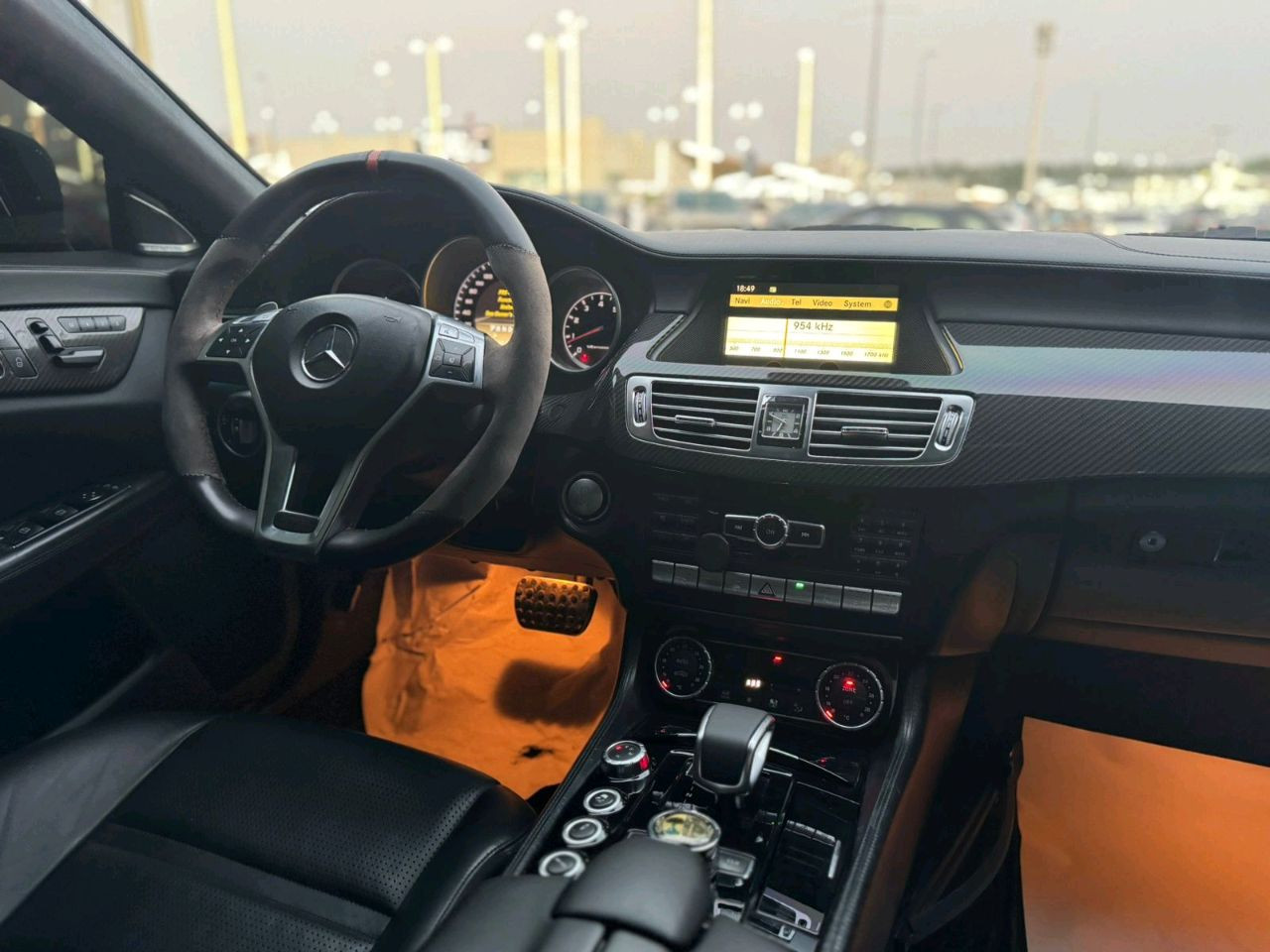 Mercedes Benz CLS-Class - Image 9