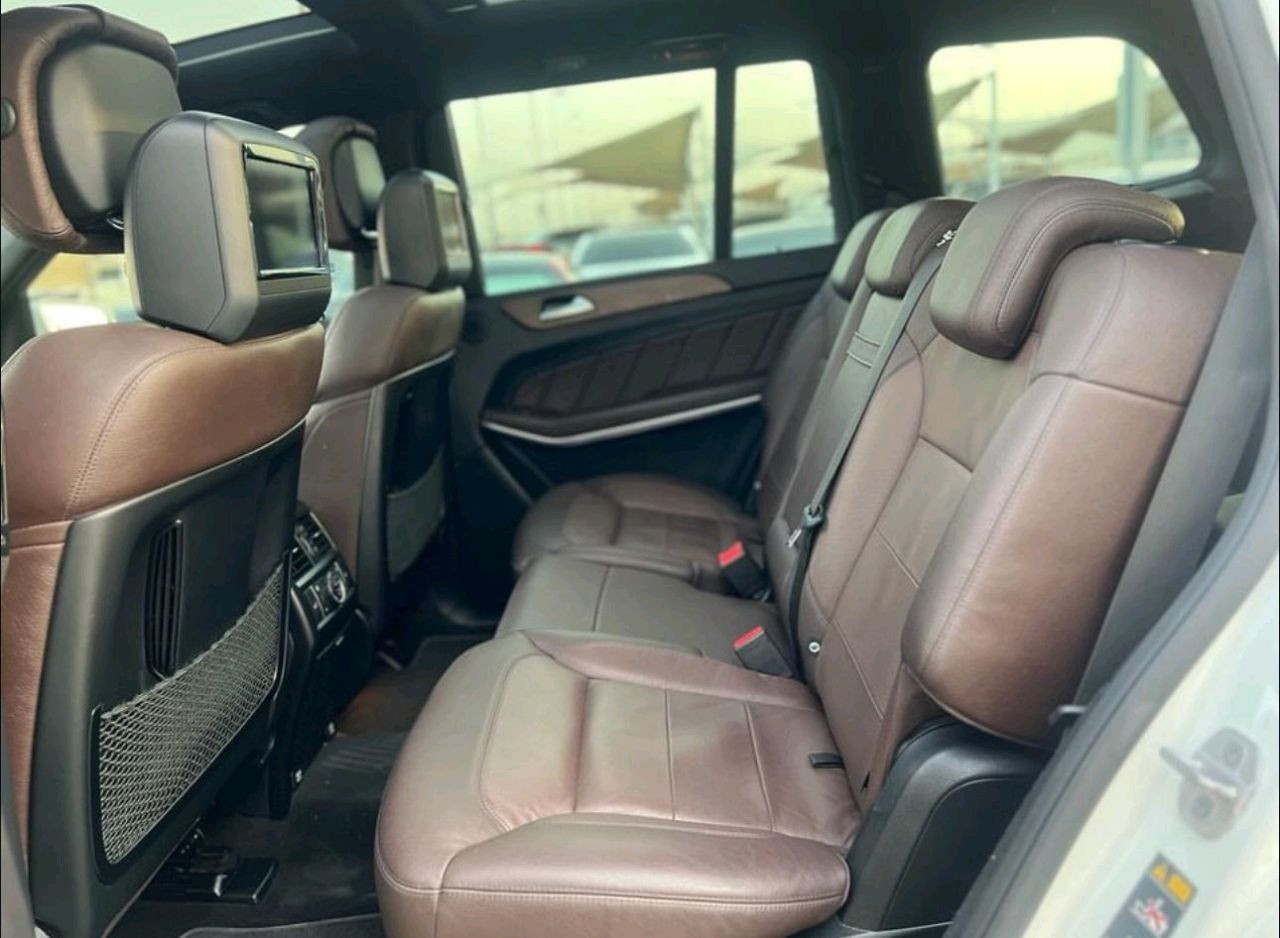 Mercedes Benz GL - Image 10