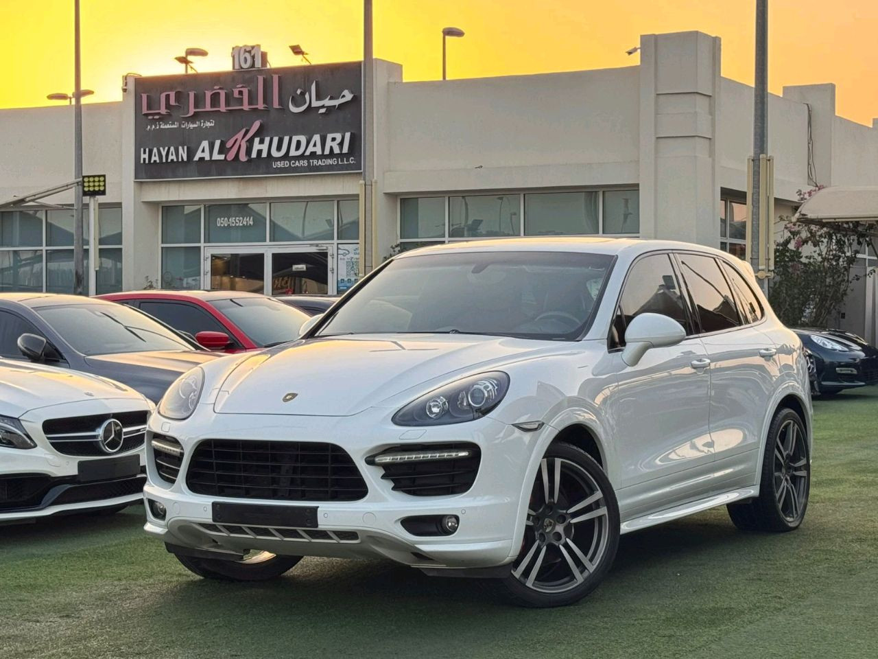 Porsche Cayenne - Image 10