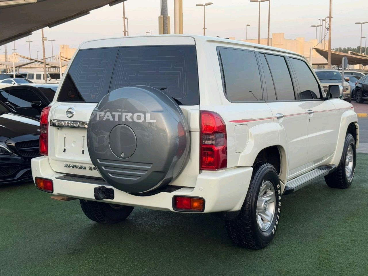 Nissan Safari - Image 7