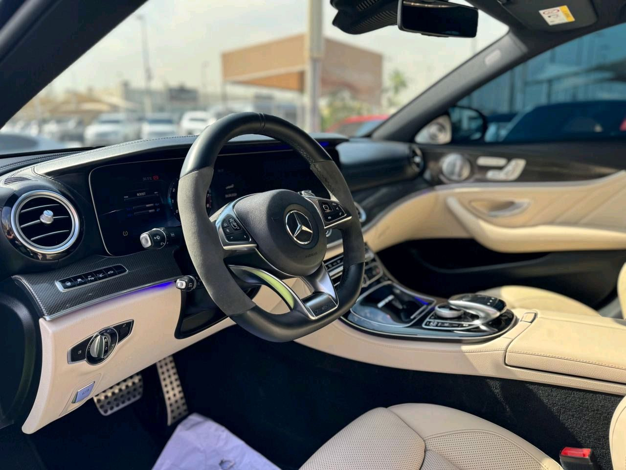 Mercedes Benz E-Class - Image 6