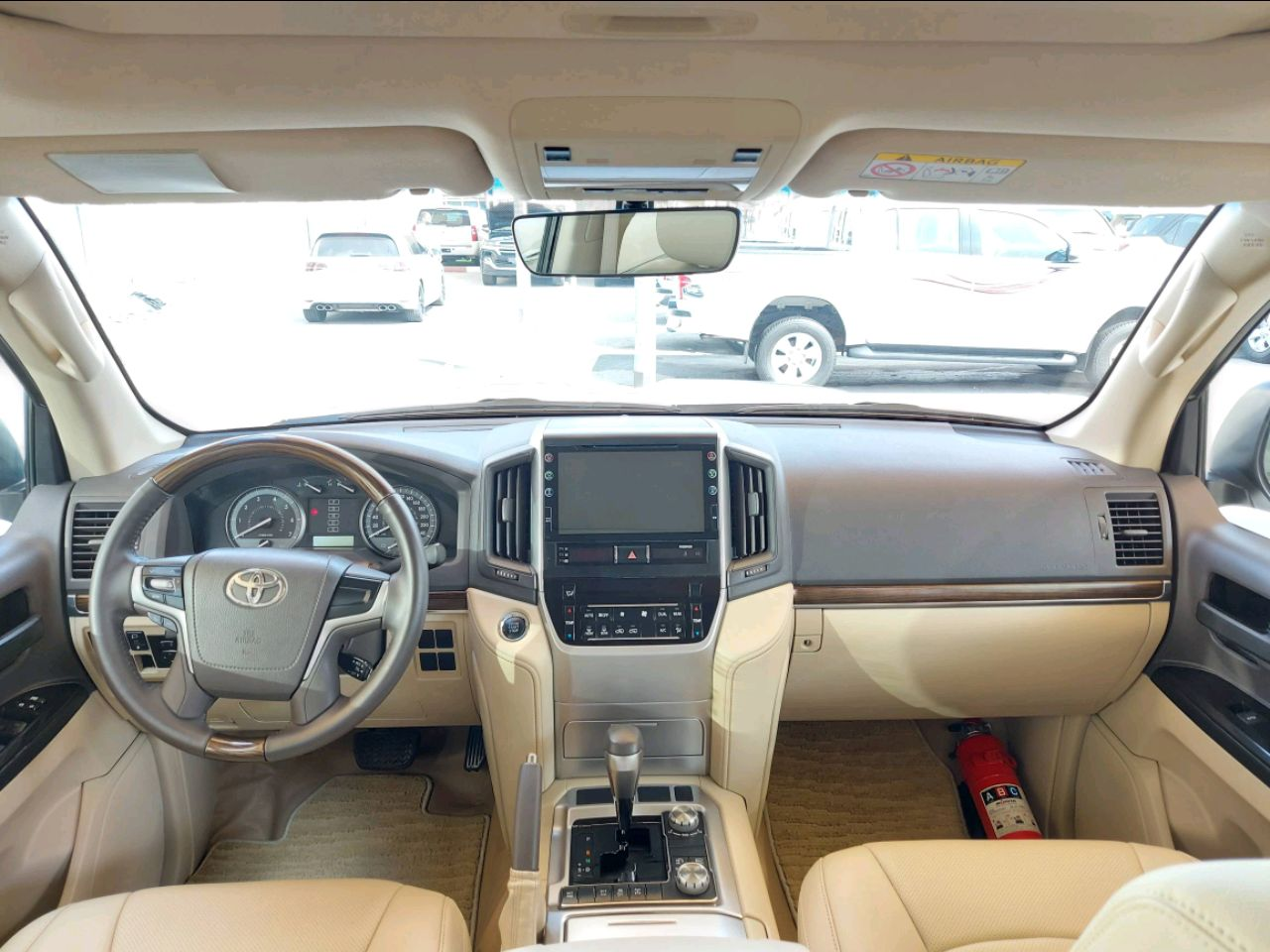 Toyota Land Cruiser - Image 6
