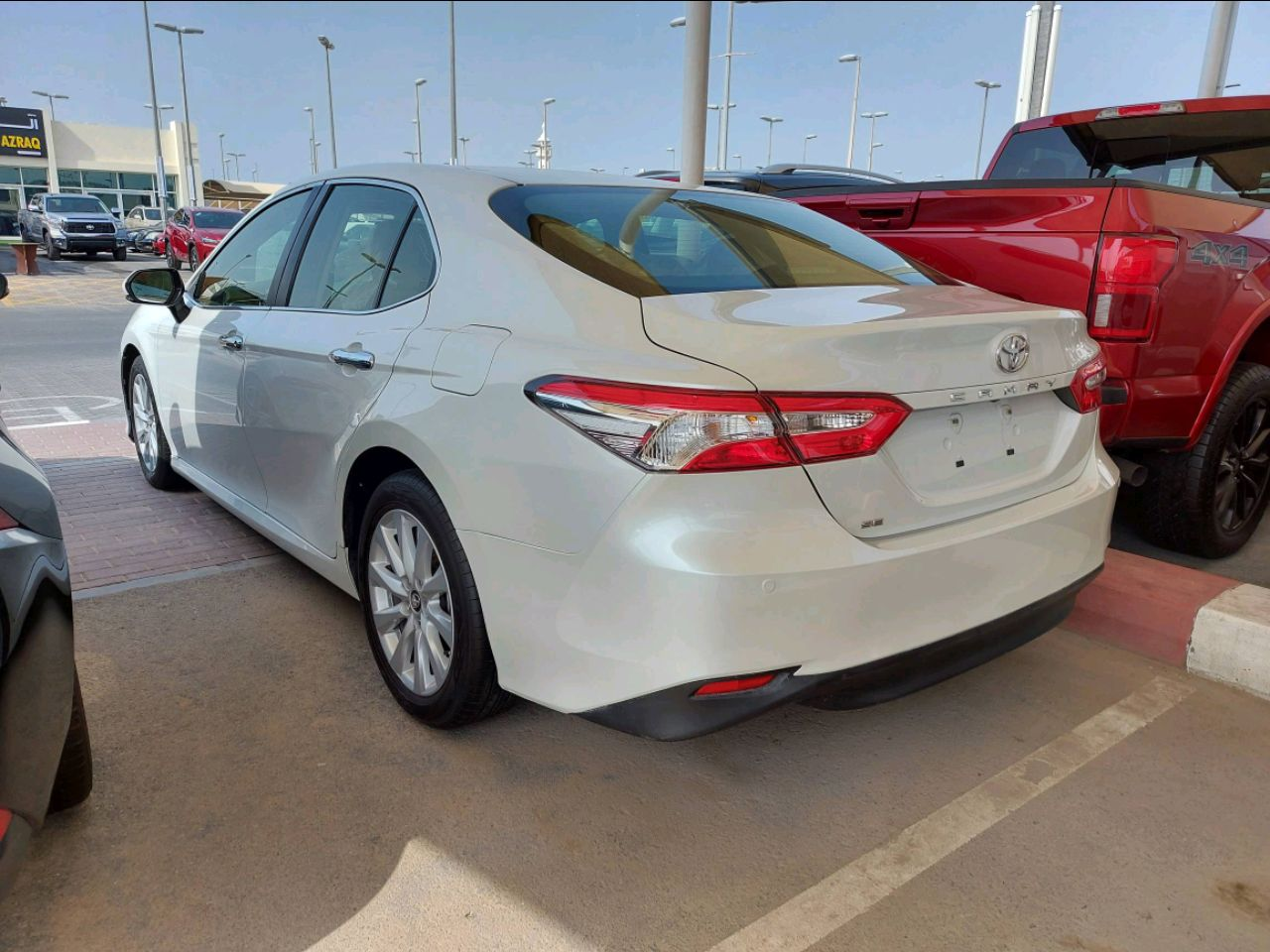 Toyota Camry - Image 3