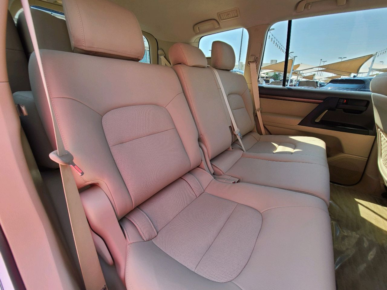 Toyota Land Cruiser - Image 5