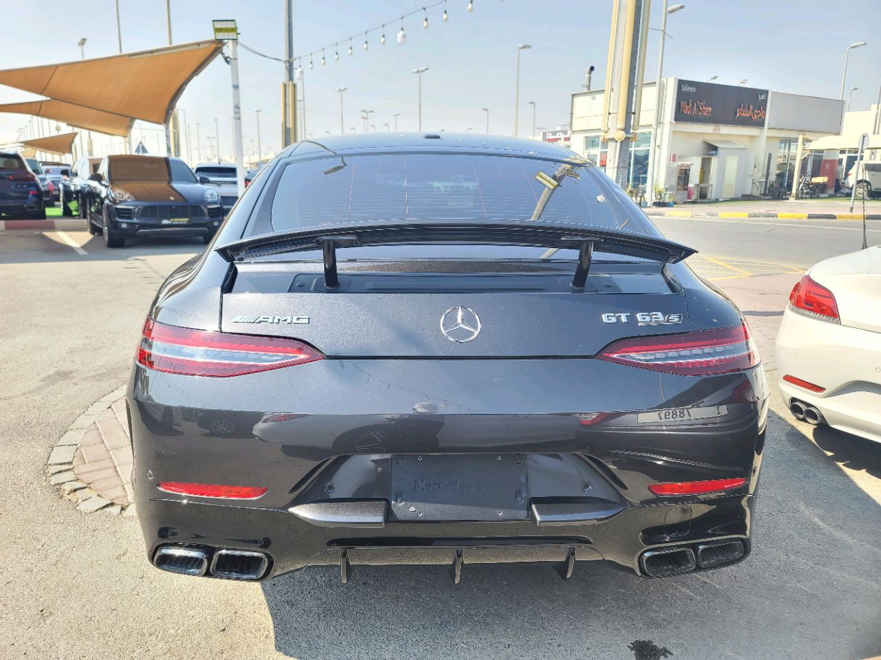 Mercedes Benz GT - Image 9