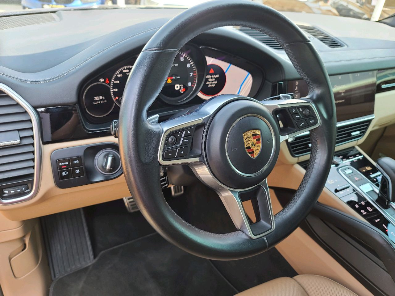 Porsche Cayenne - Image 4