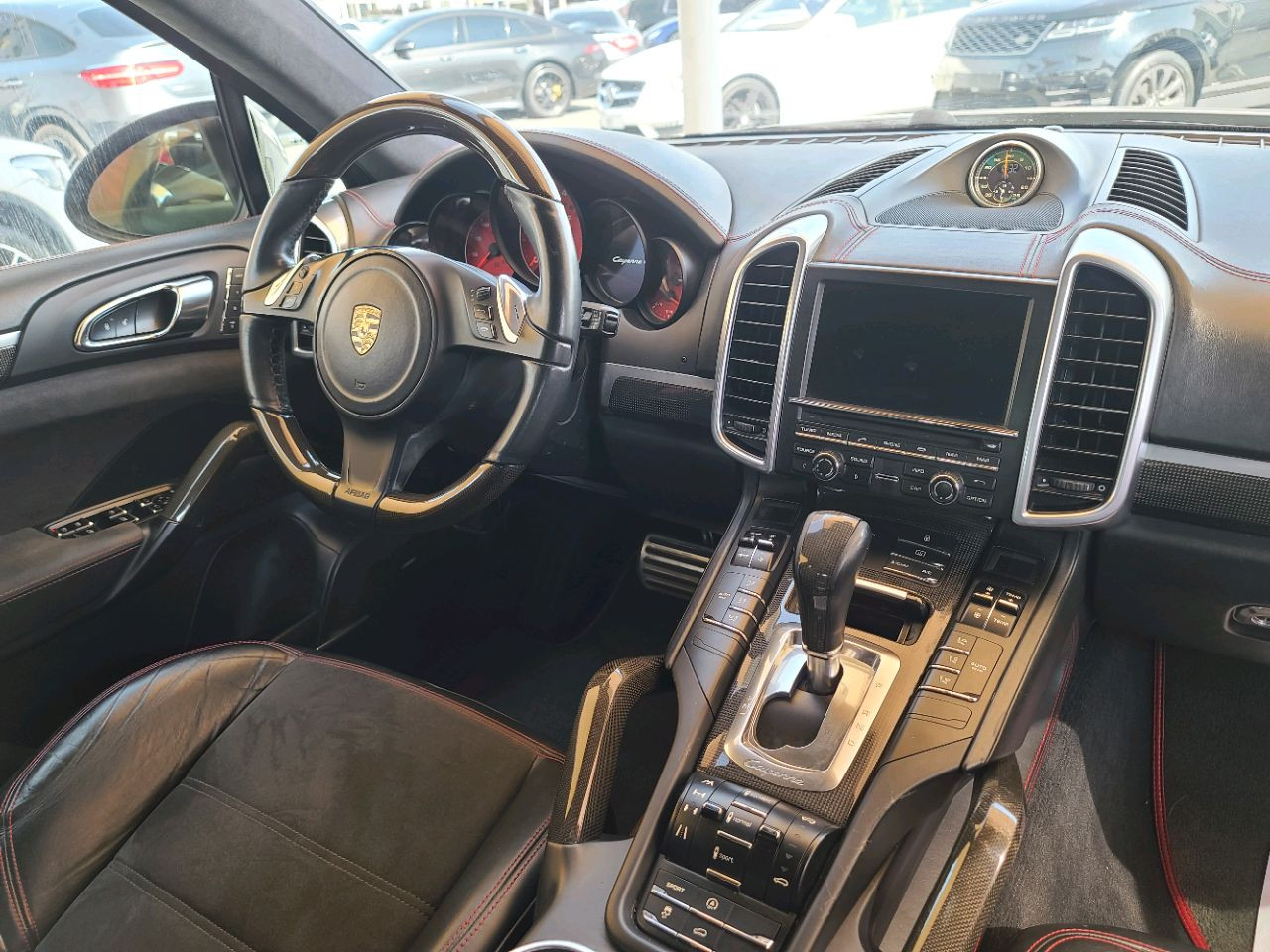 Porsche Cayenne - Image 7