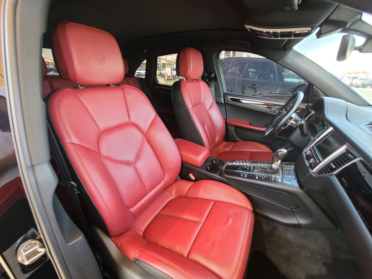 Porsche Macan - Image 6