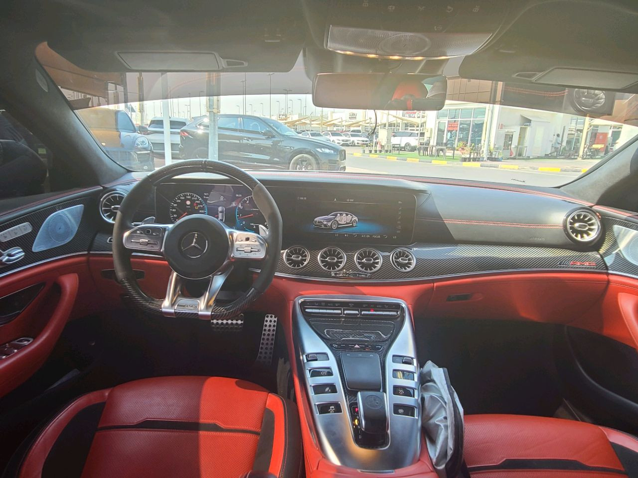 Mercedes Benz GT - Image 4