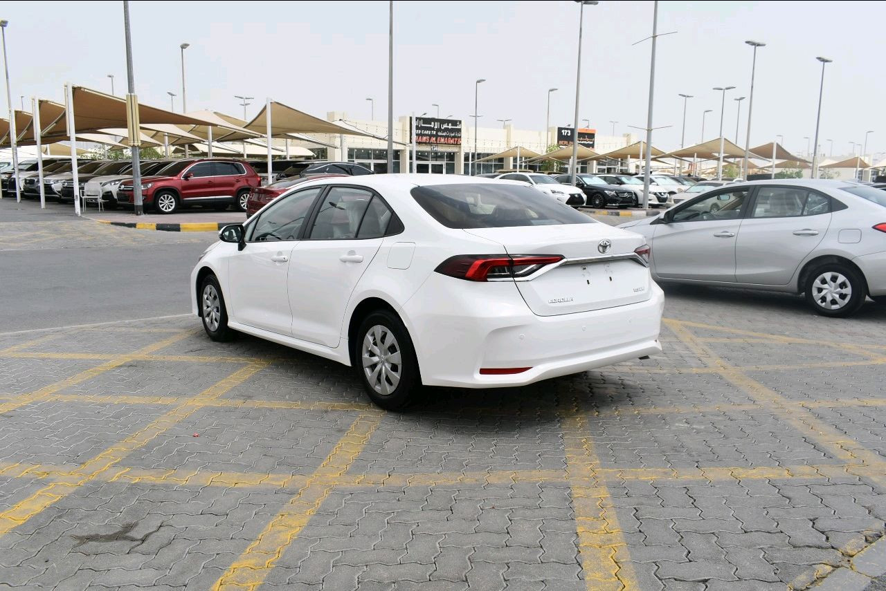 Toyota Corolla - Image 6