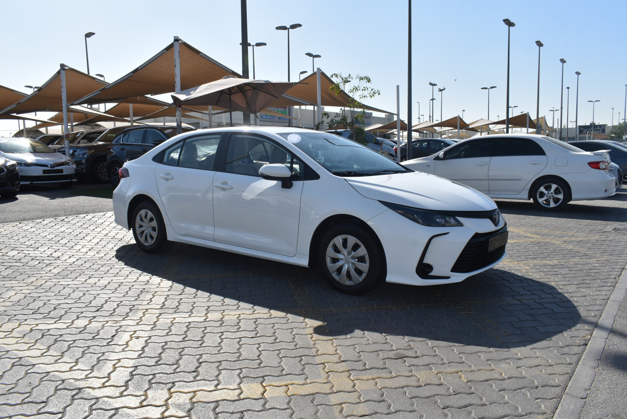 Toyota Corolla - Image 8