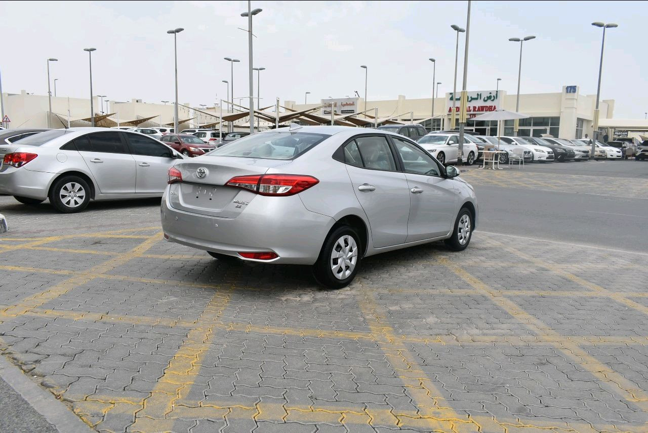 Toyota Yaris - Image 4
