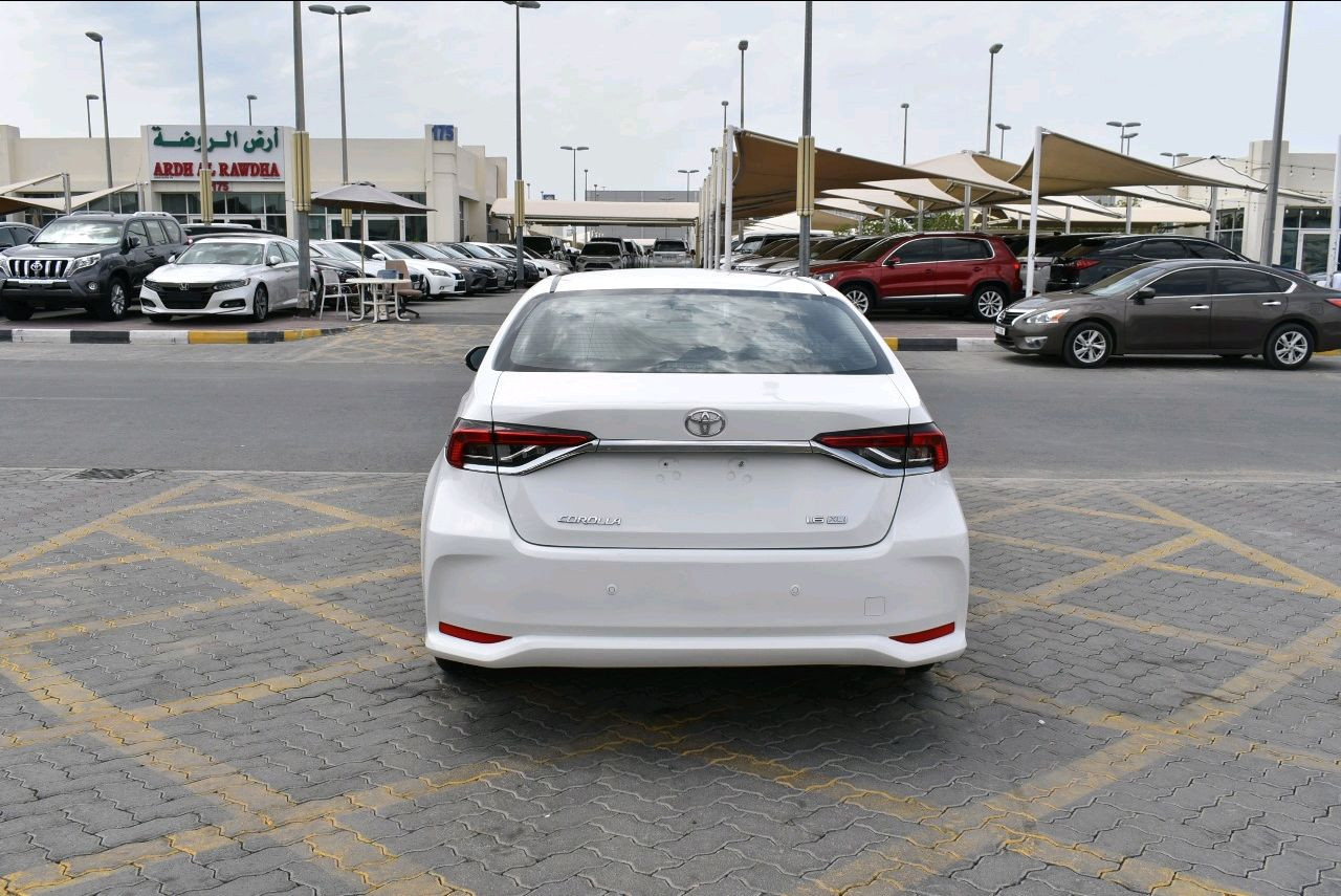 Toyota Corolla - Image 4