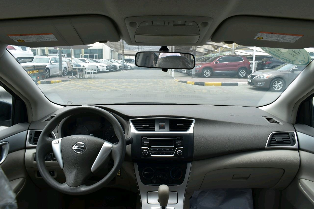 Nissan Sentra - Image 6