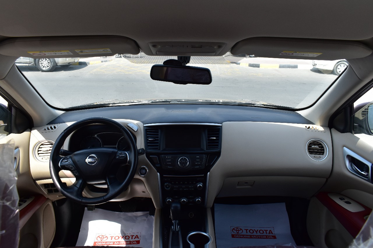 Nissan Pathfinder - Image 4