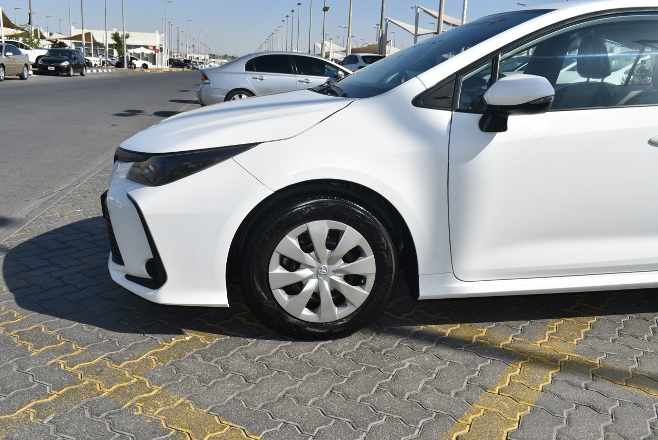 Toyota Corolla - Image 9