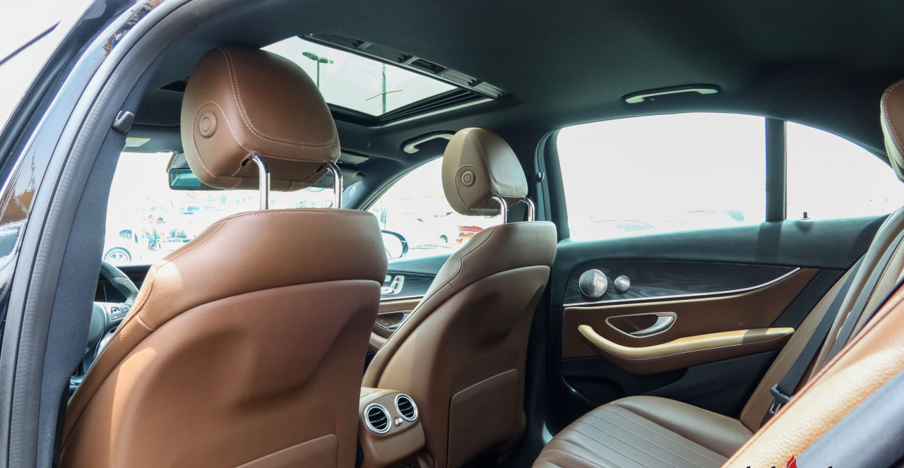 Mercedes Benz E-Class - Image 15