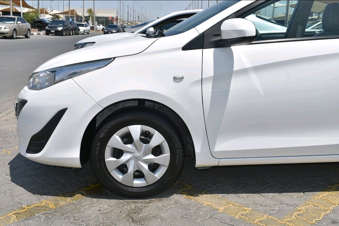Toyota Yaris - Image 7
