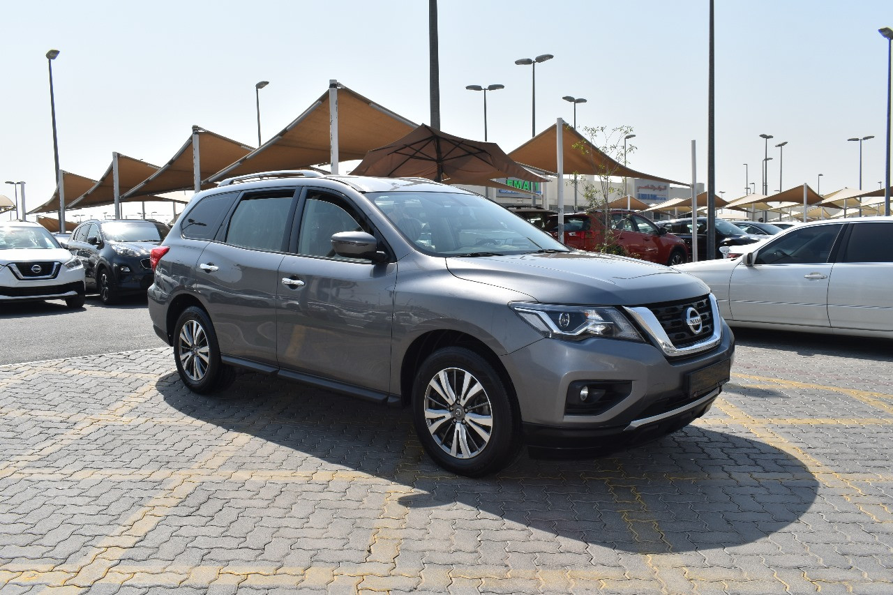 Nissan Pathfinder - Image 8