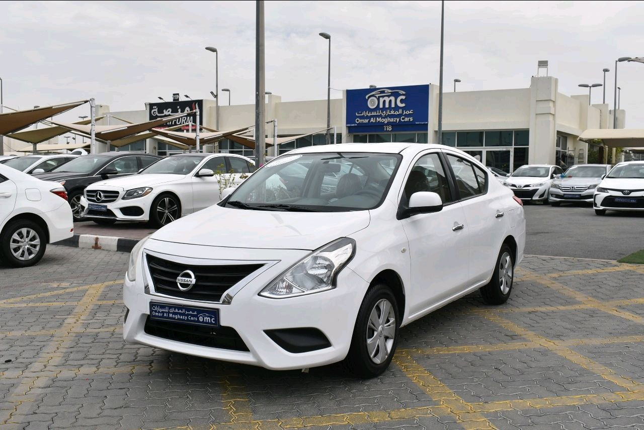 Nissan Sunny - Image 6