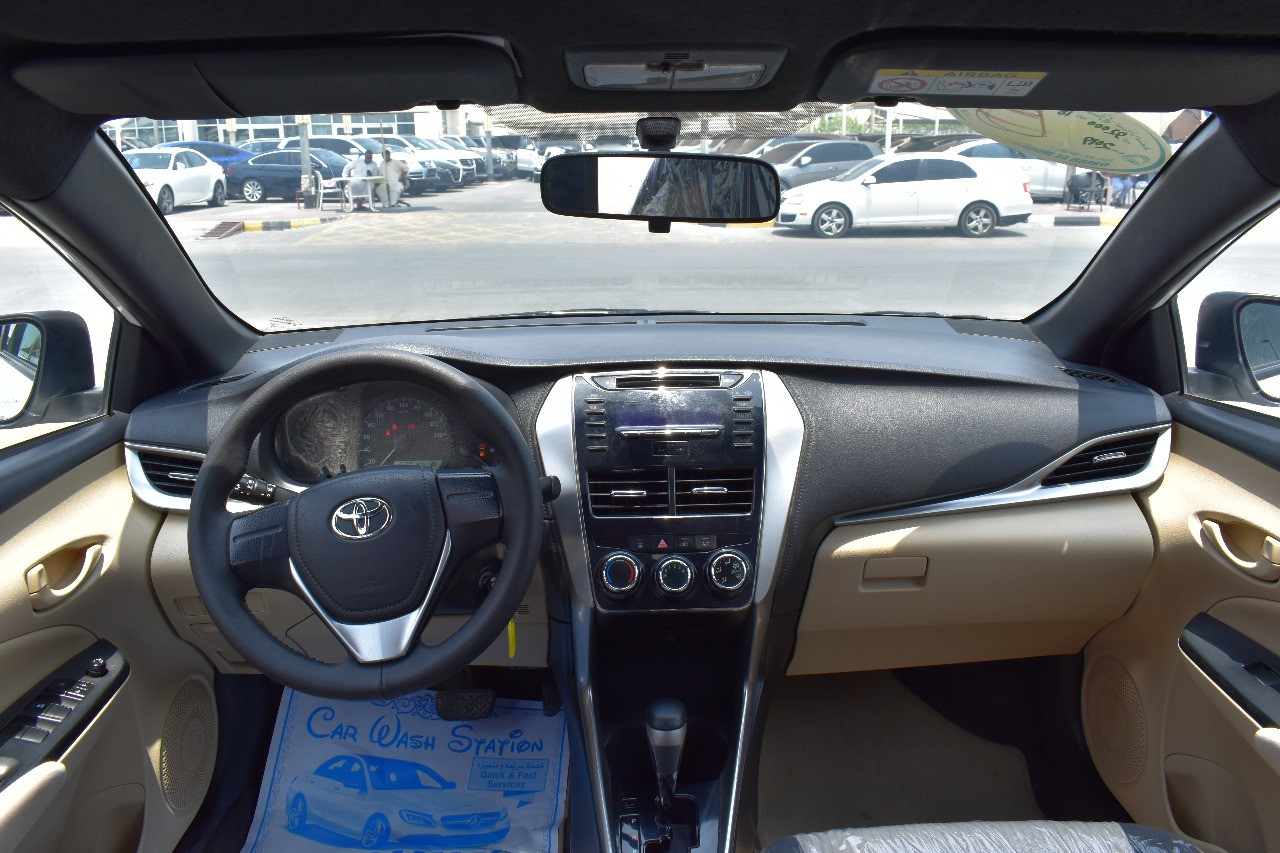 Toyota Yaris - Image 8