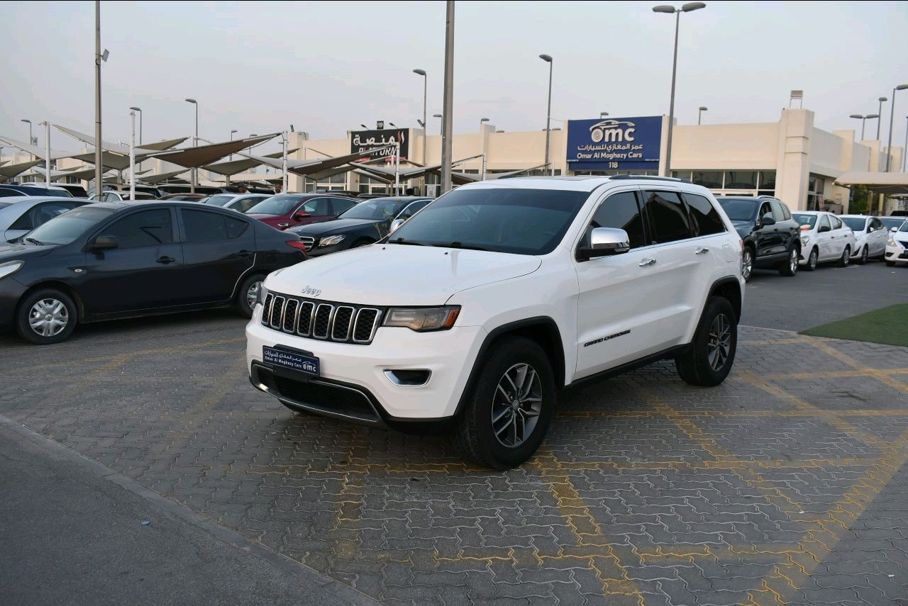Jeep Grand Cherokee - Image 12