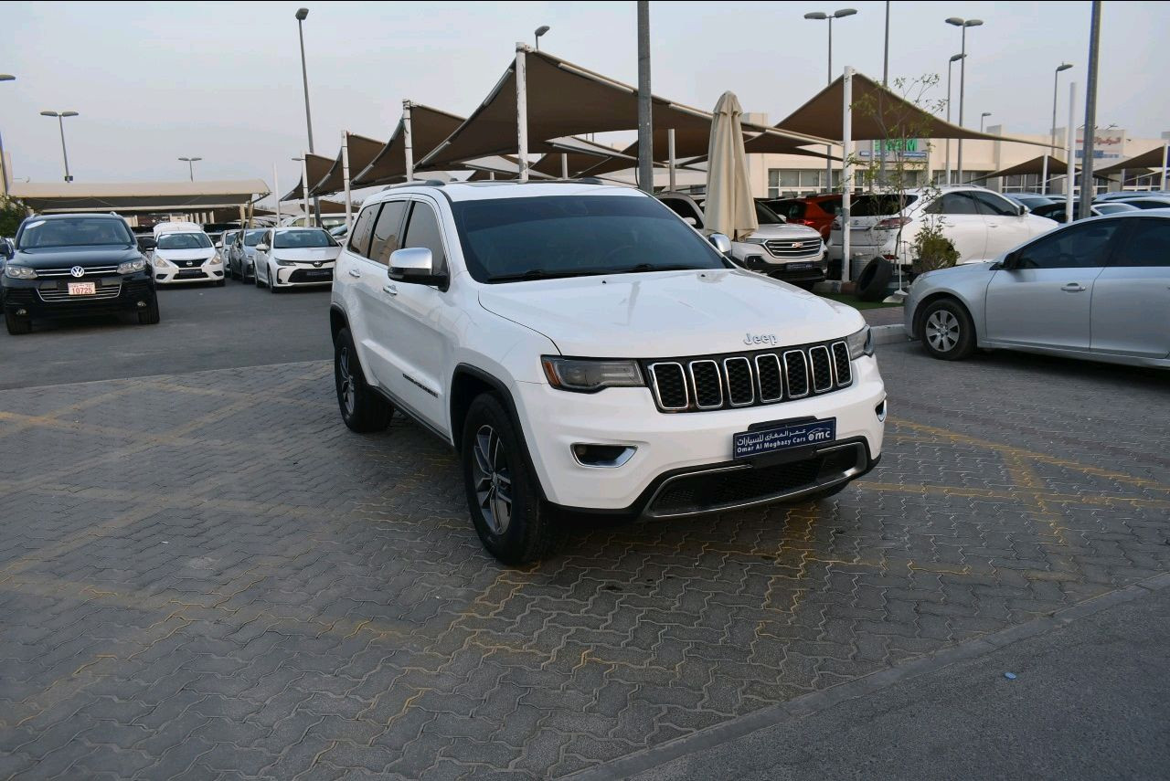 Jeep Grand Cherokee - Image 7