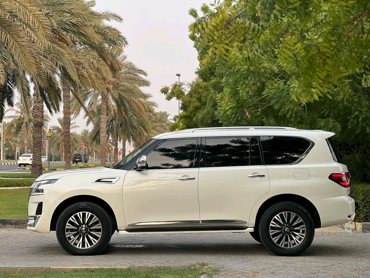 Nissan Patrol - Image 3