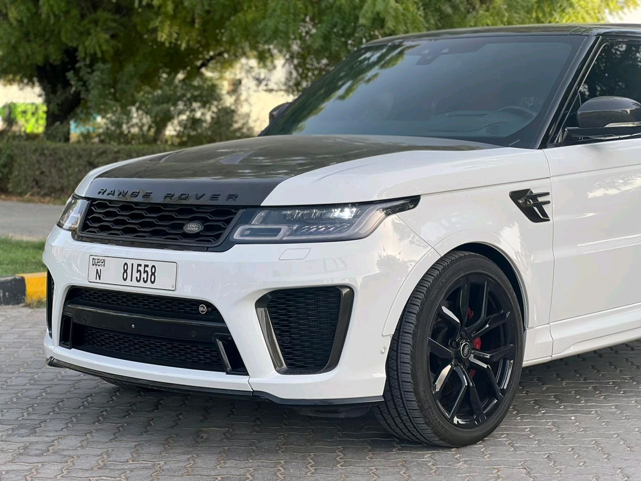Range Rover Sport - Image 6