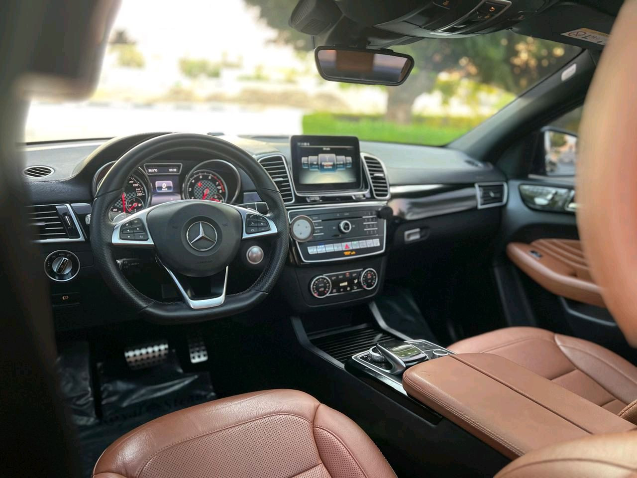 Mercedes Benz G-Class - Image 7