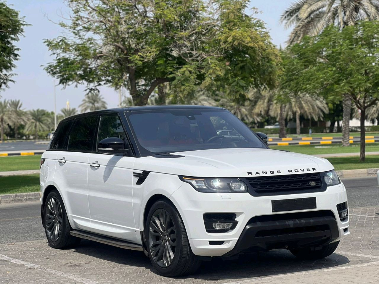 Range Rover Sport - Image 6