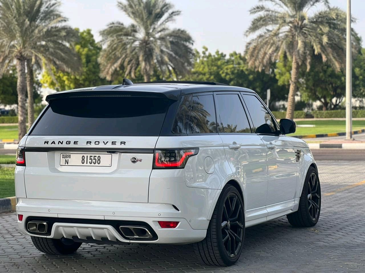 Range Rover Sport - Image 3