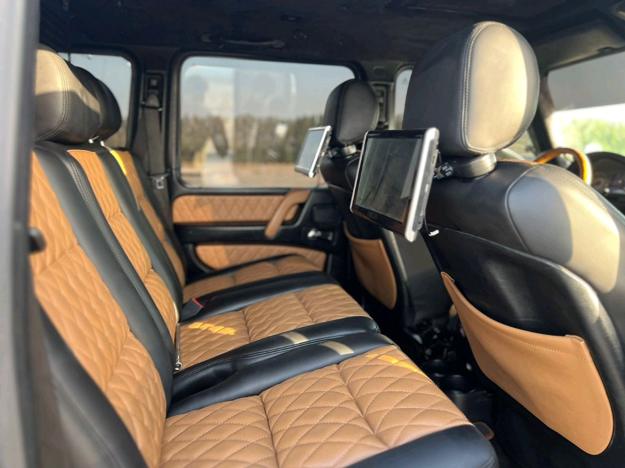 Mercedes Benz G-Class - Image 10