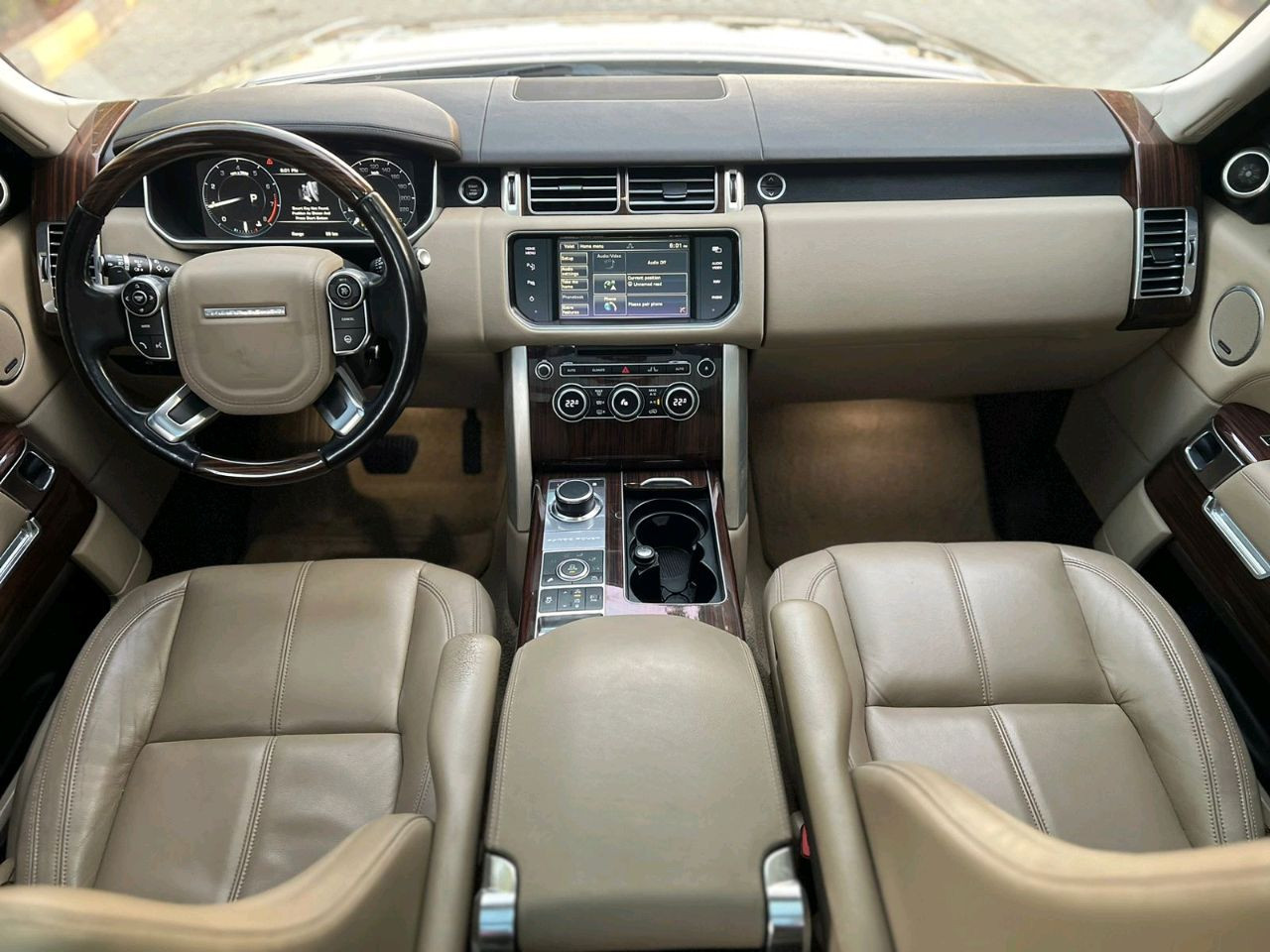 Range Rover Vogue - Image 12