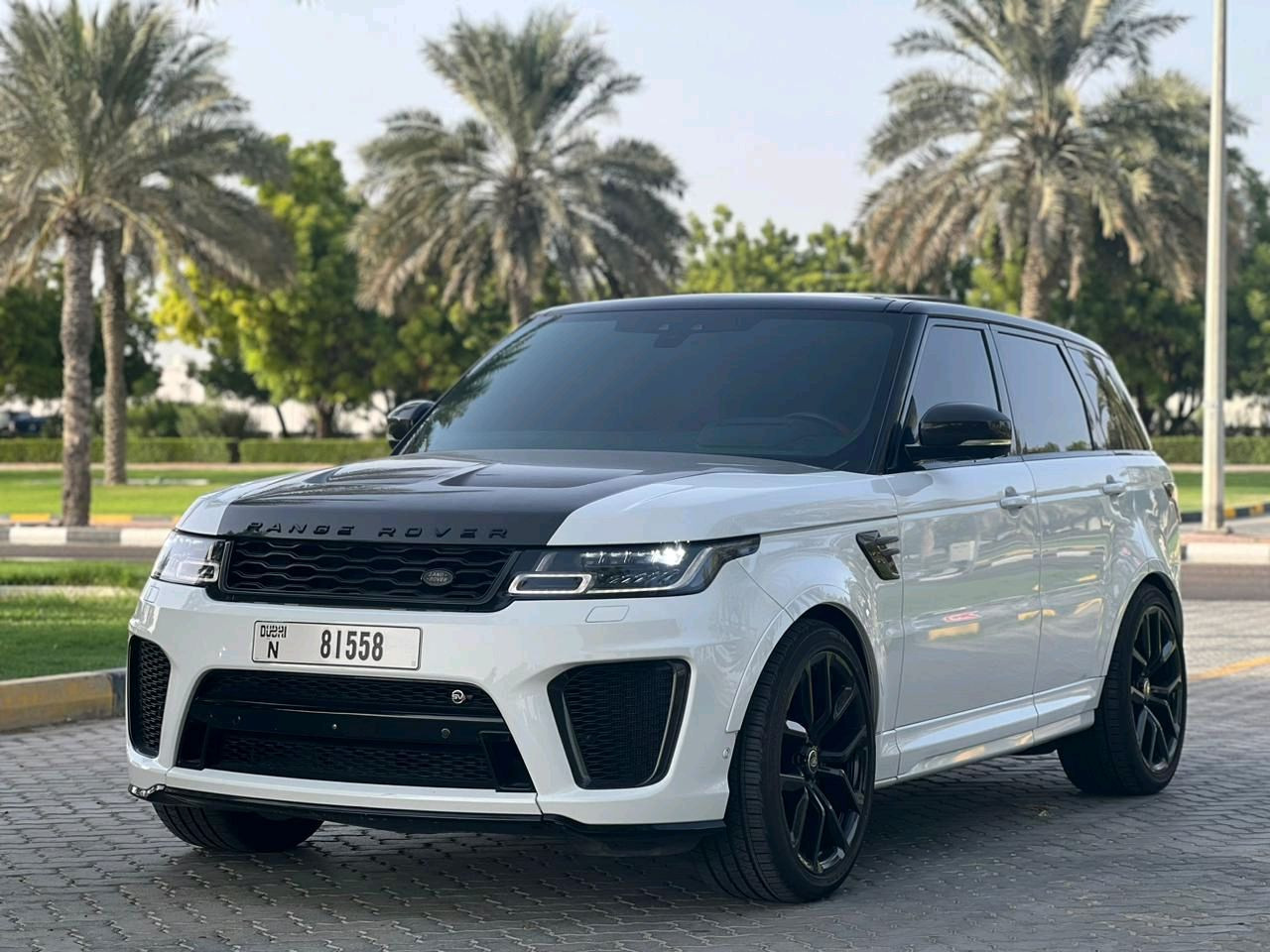 Range Rover Sport - Image 4