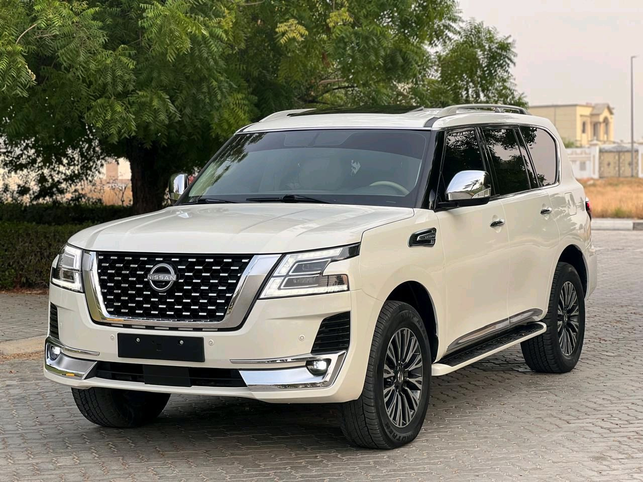 Nissan Patrol - Image 12