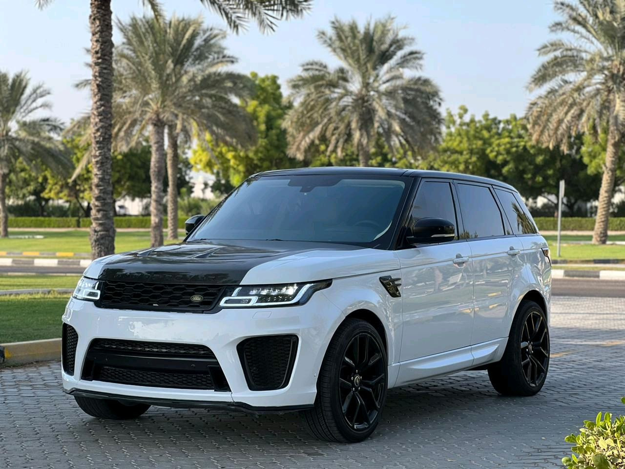 Range Rover Sport - Image 7