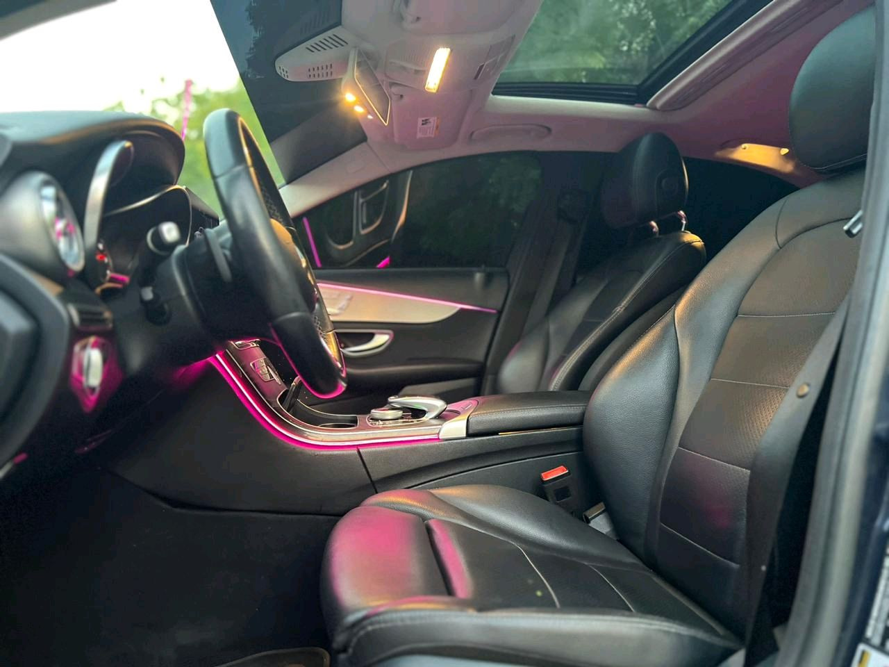 Mercedes Benz C-Class - Image 10