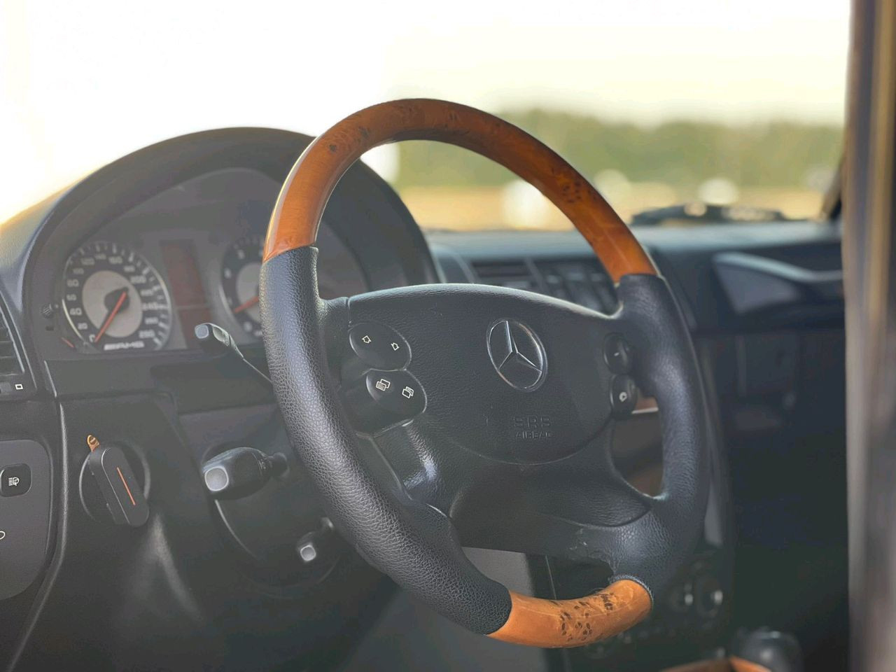 Mercedes Benz G-Class - Image 11