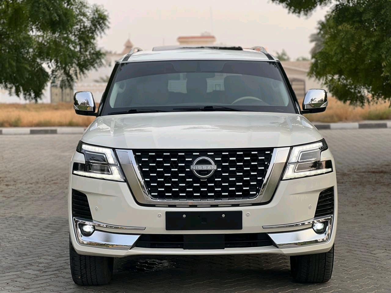 Nissan Patrol - Image 4