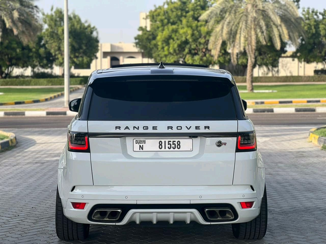 Range Rover Sport - Image 11