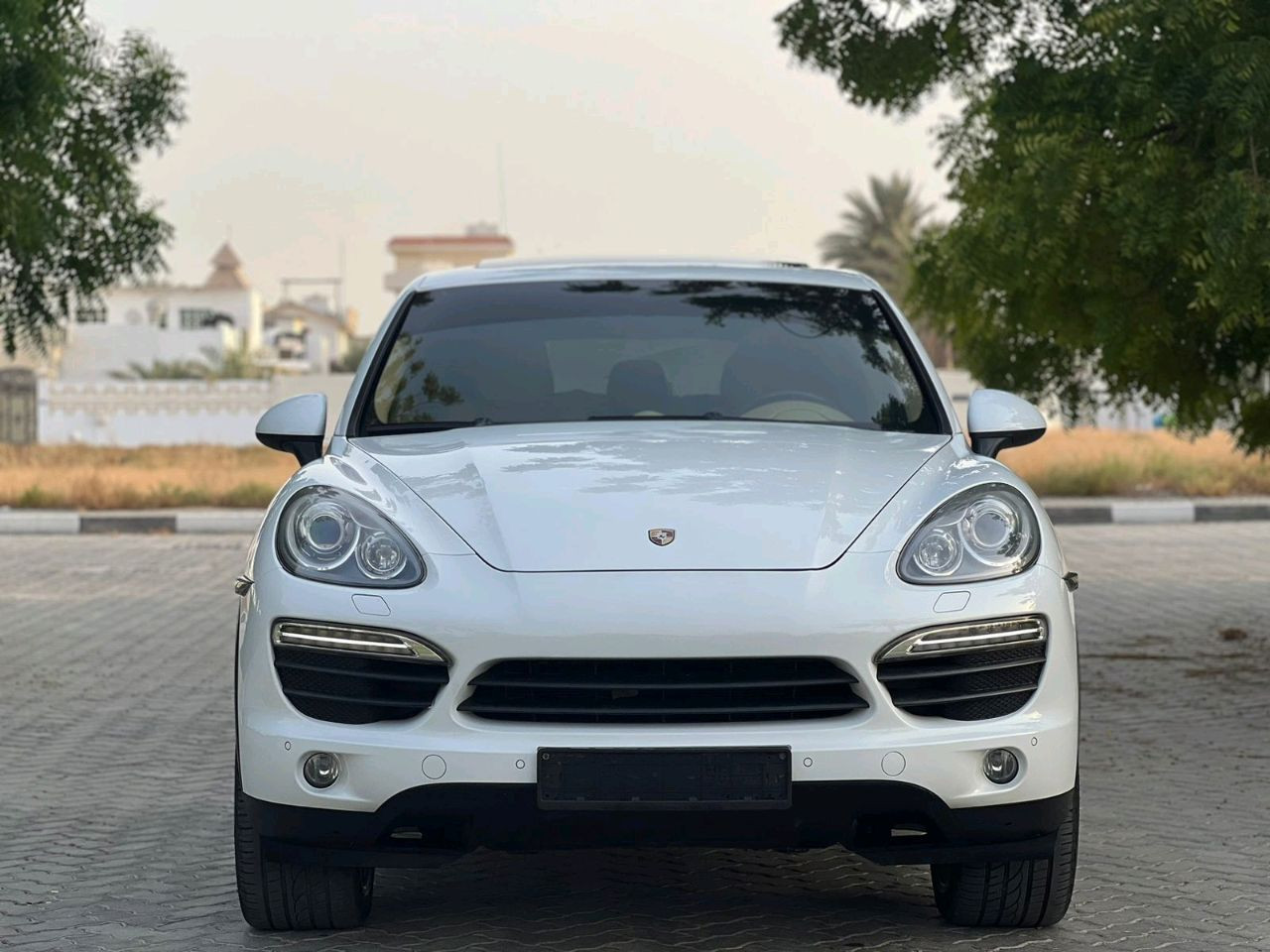 Porsche Cayenne - Image 11