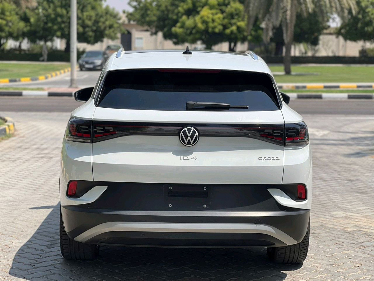 Volkswagen ID.4 - Image 8
