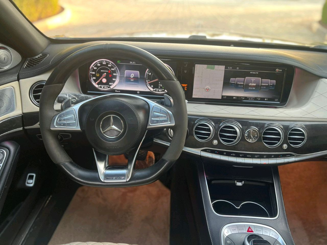 Mercedes Benz S-Class - Image 5