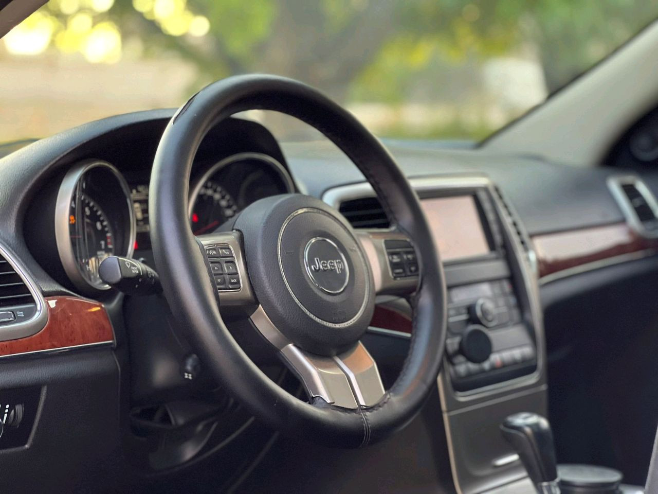 Jeep Grand Cherokee - Image 6