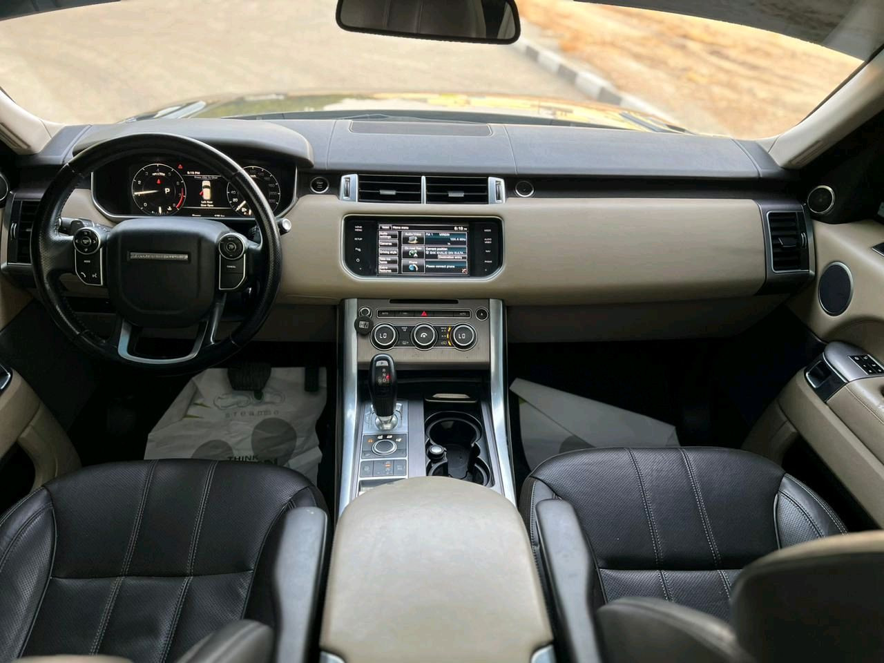 Range Rover Sport - Image 11